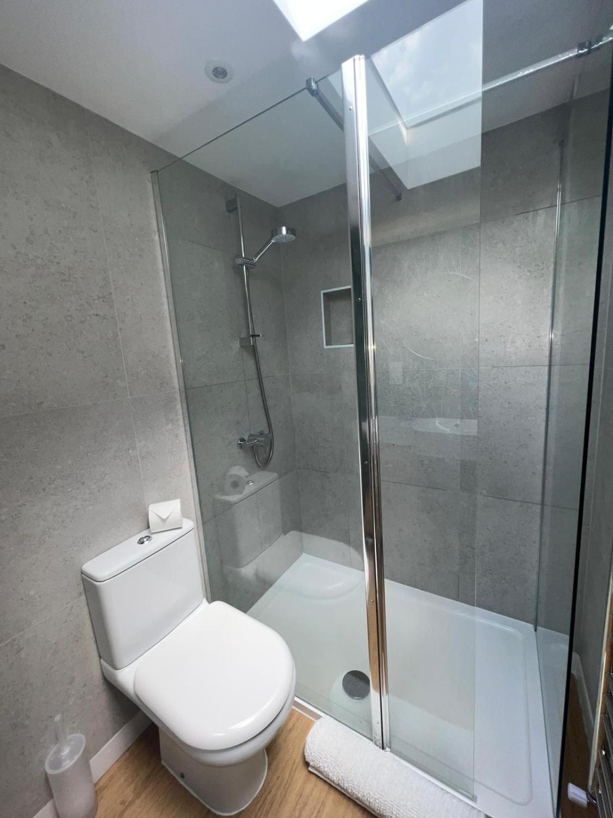 Central Ensuite Guest Unit With Ac And Free On-Street Parking برايتون المظهر الخارجي الصورة