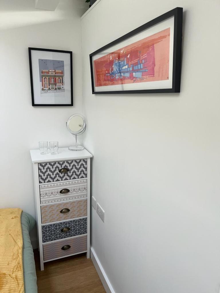 Central Ensuite Guest Unit With Ac And Free On-Street Parking برايتون المظهر الخارجي الصورة